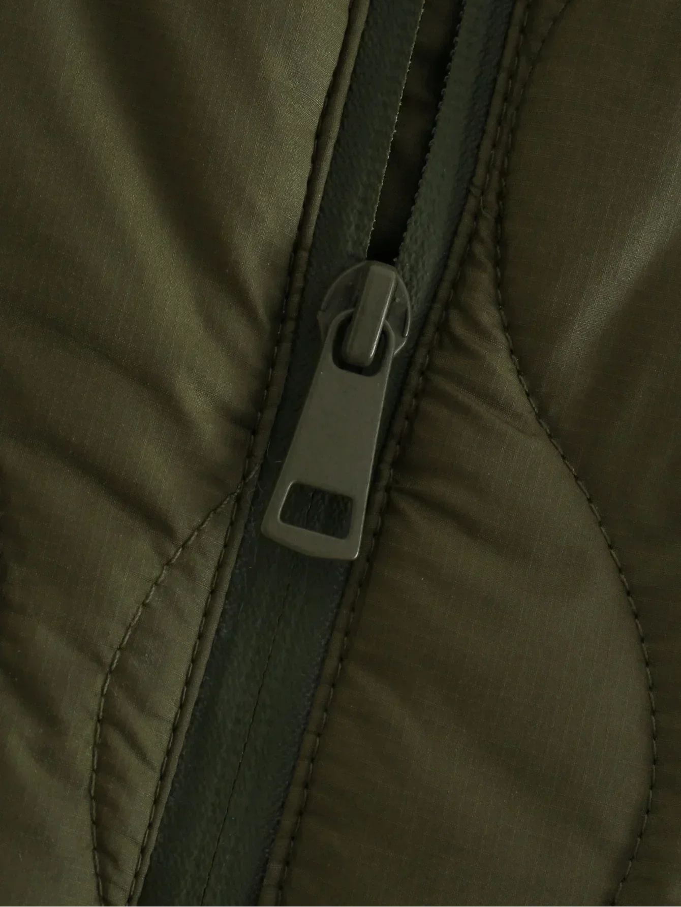 Women's Oversized Poncho Jacket – Stand Collar Design